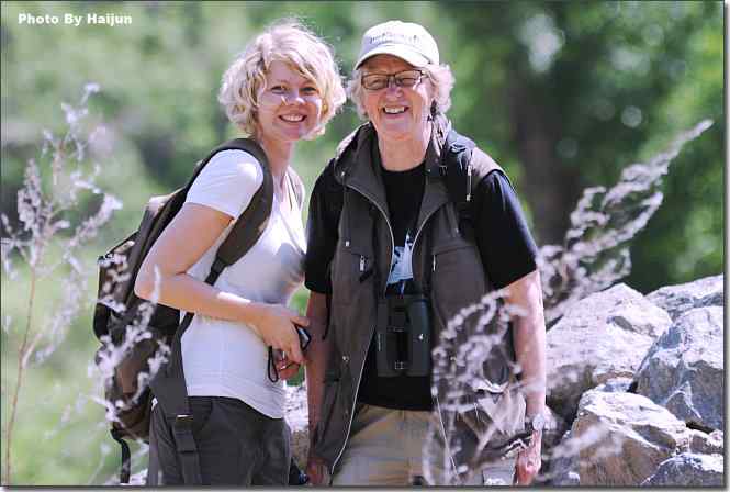  点击图片或使用键盘← →翻页