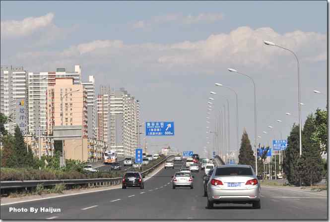  点击图片或使用键盘← →翻页