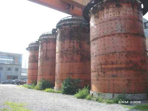 “创意市集”与一只小喜鹊