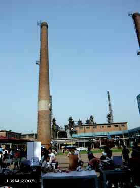 “创意市集”与一只小喜鹊