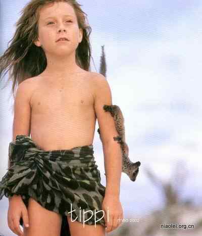 和非洲野兽长大的法国小女孩 另有隐情?