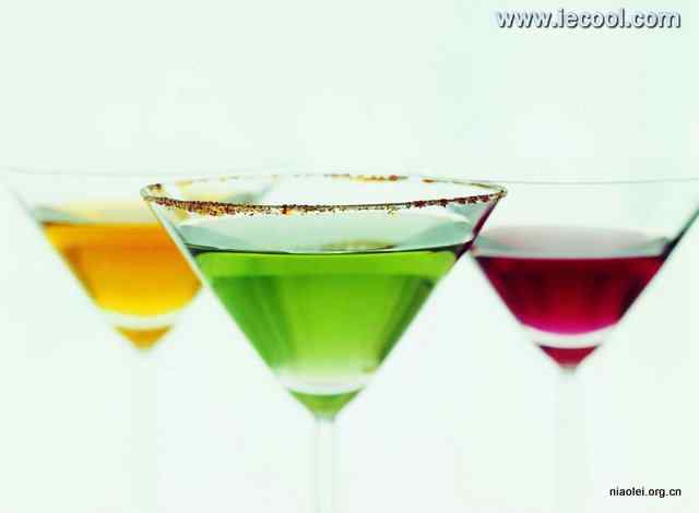 浪漫的鸡尾酒