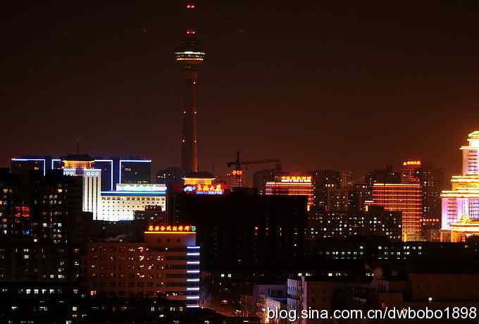 大卫携红胁GG飞版拜年